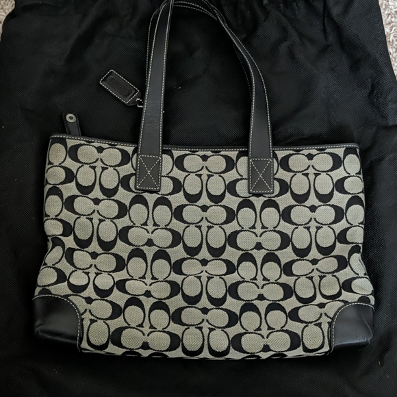 Black Canvas Coach Shoulder Bag/Tote - Picture 2 of 6